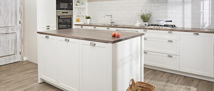 cocina-rustica-blanca